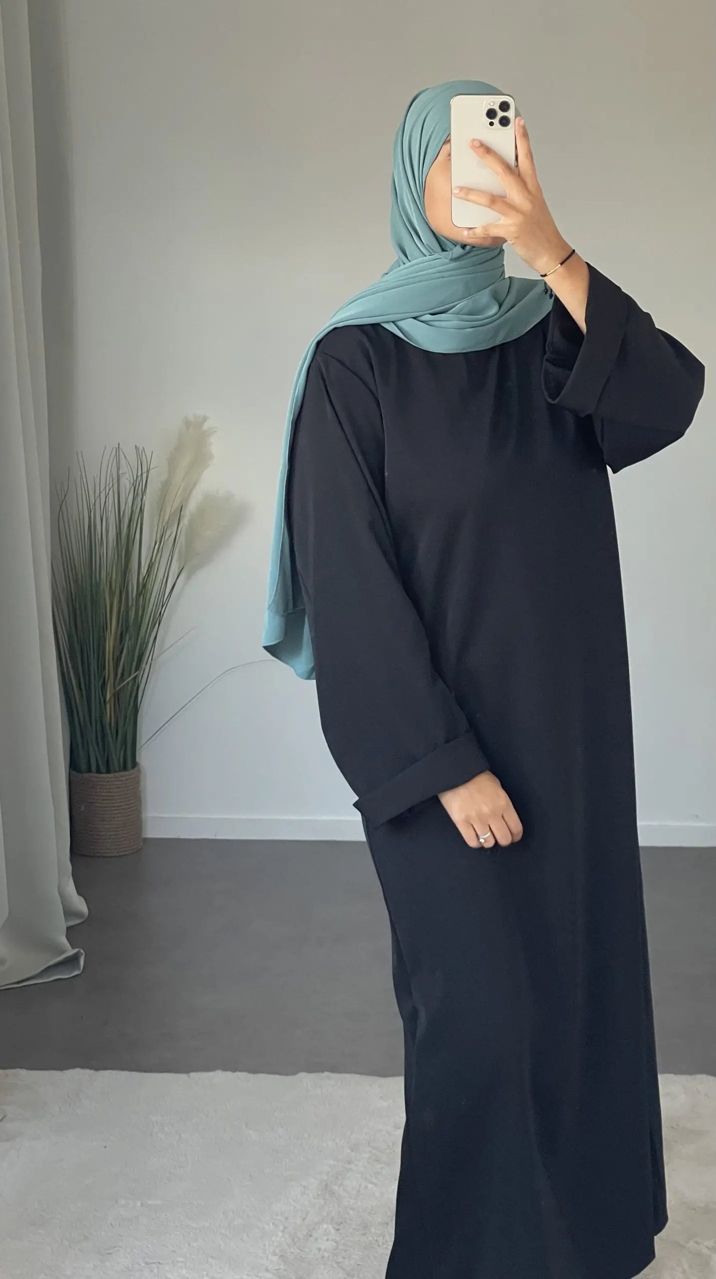ABAYA - CLASSY