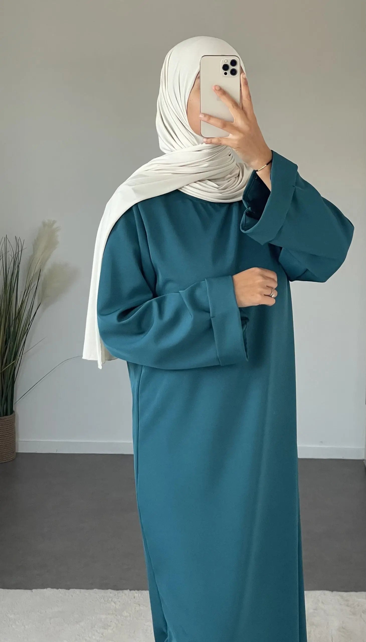 ABAYA - CLASSY