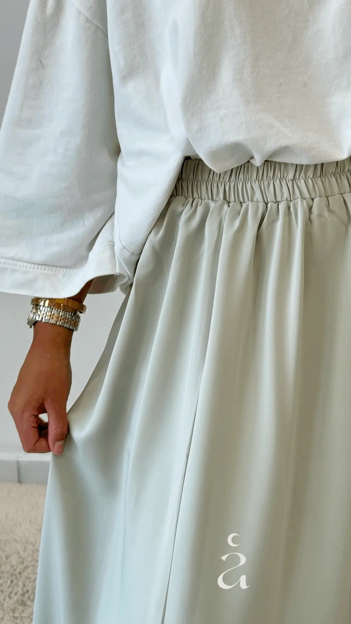 JUPE SATINÉ - PREMIUM