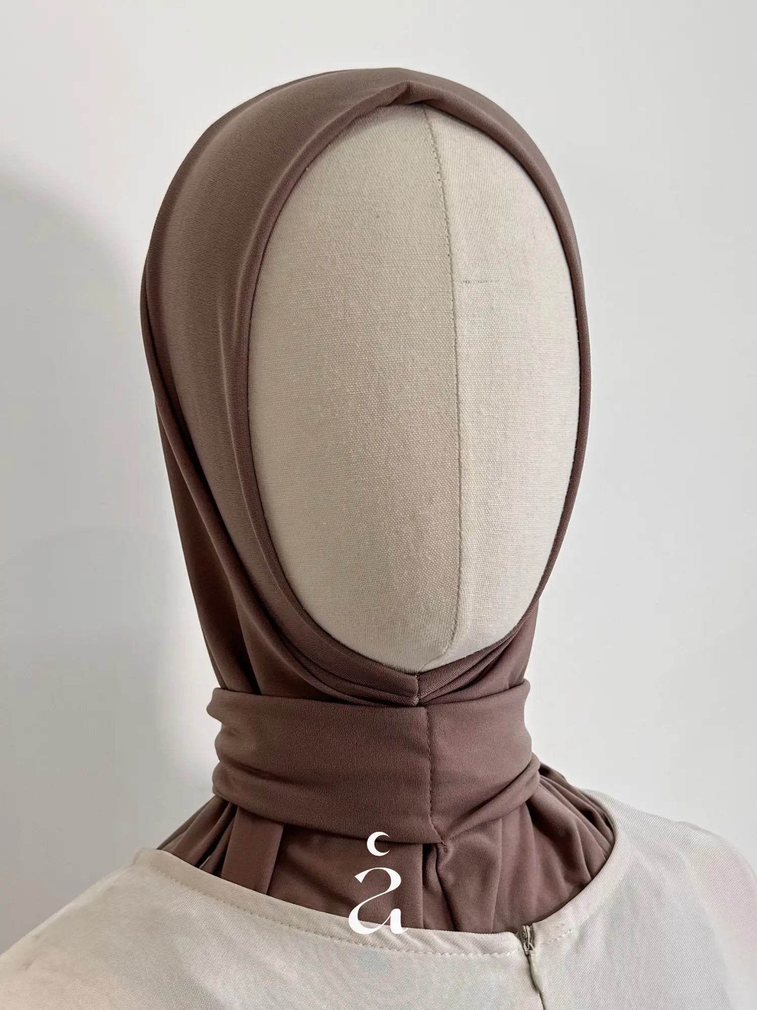 CAGOULE JERSEY AVEC ATTACHE