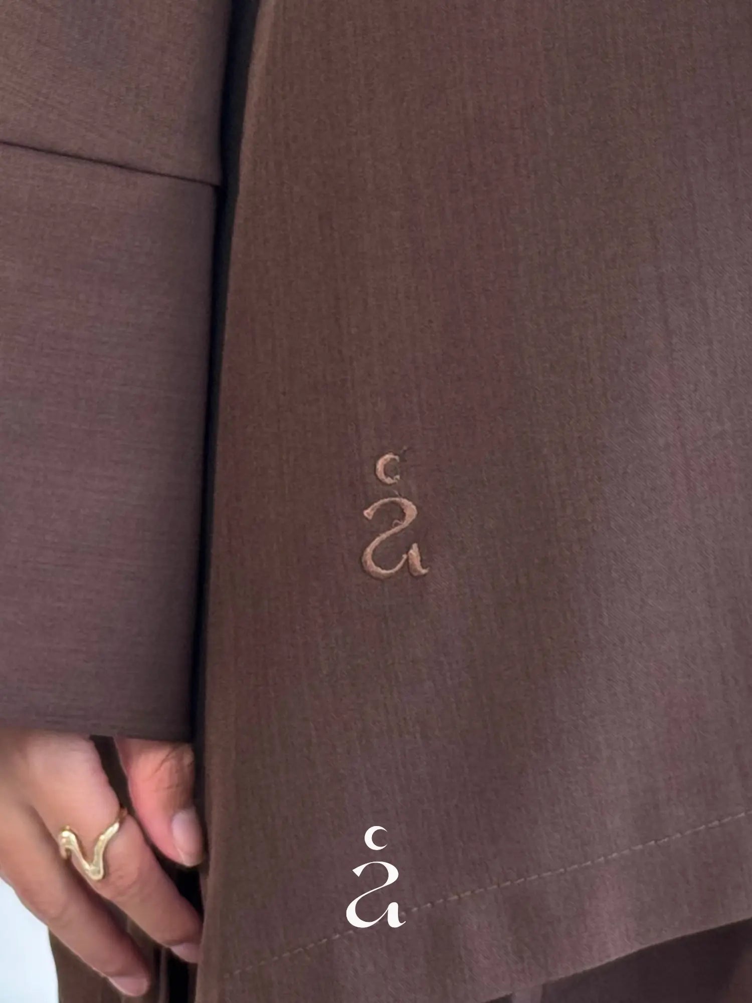 ENSEMBLE CHINÉ - Signature